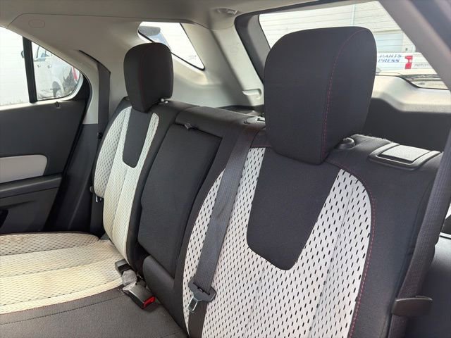 Used 2015 Chevrolet Equinox LS FWD image 19