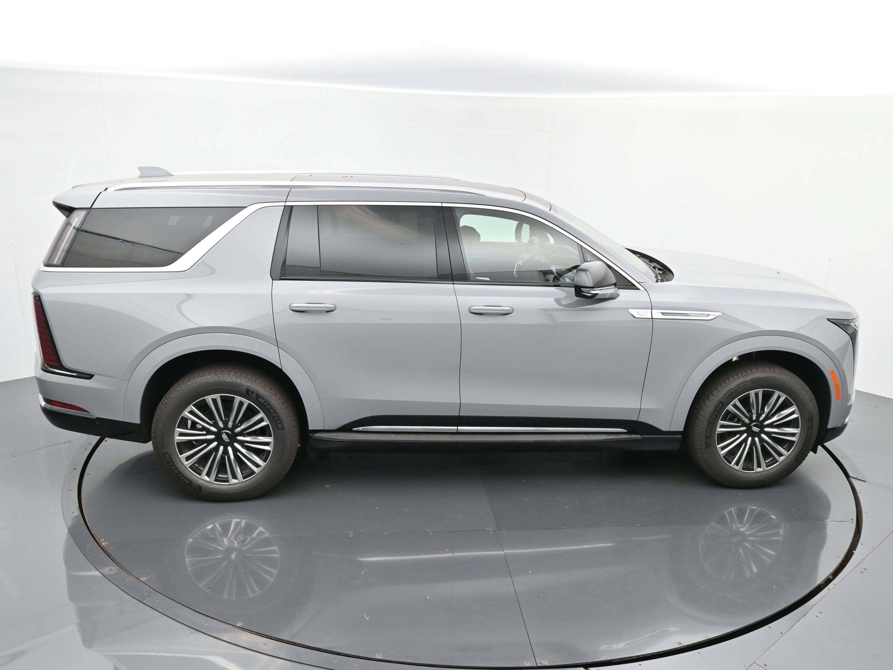 New 2026 Cadillac Escalade IQL Luxury AWD/4WD image 28