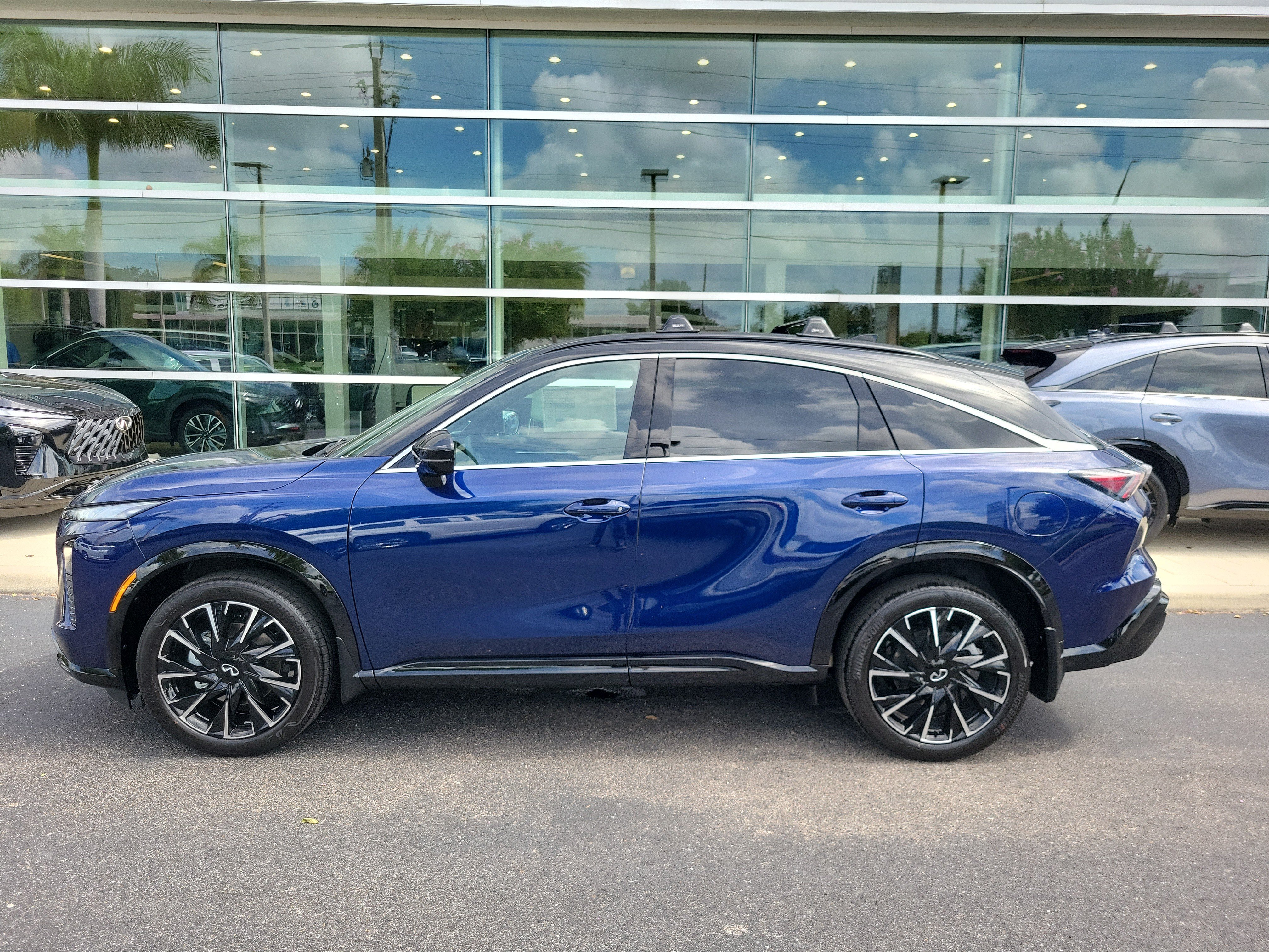 New 2027 INFINITI QX65 Autograph w/ Cargo Package AWD/4WD image 7