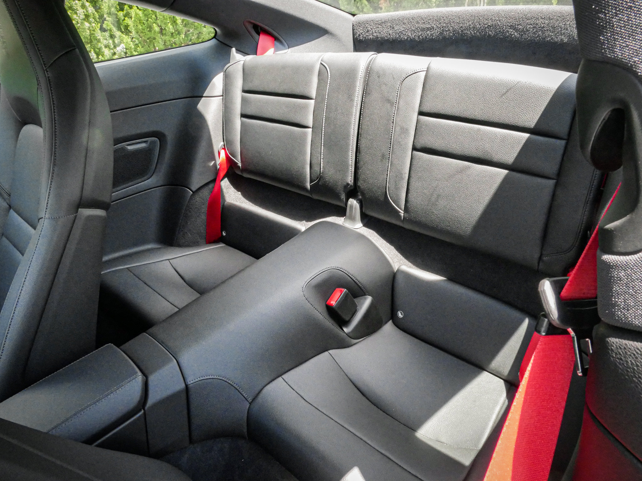 Used 2024 Porsche 911 Carrera RWD image 30