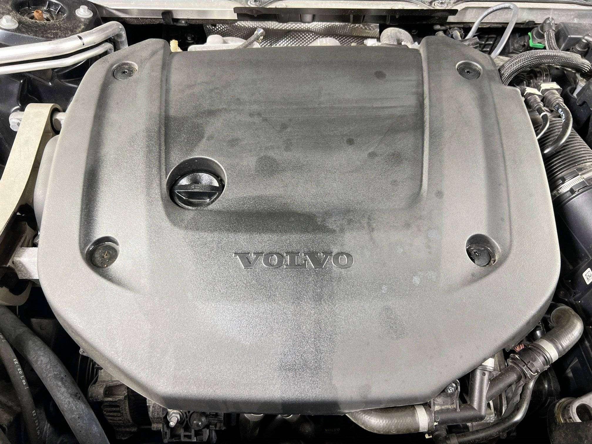 Used 2023 Volvo XC90 B6 Plus AWD/4WD image 32