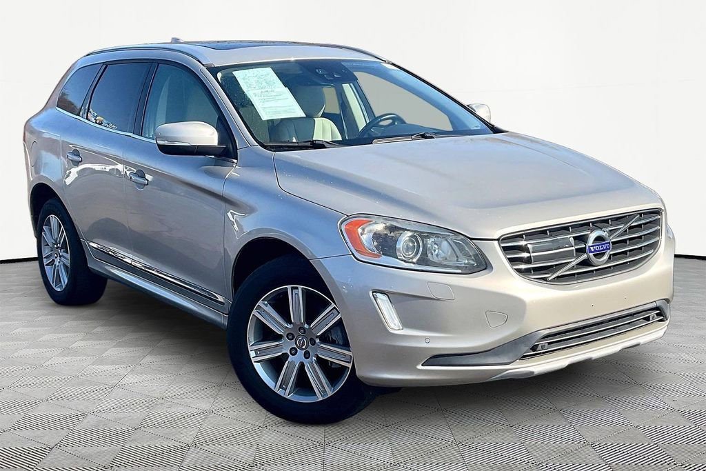 Used 2017 Volvo XC60 T5 Inscription w/ Advanced Package image 3