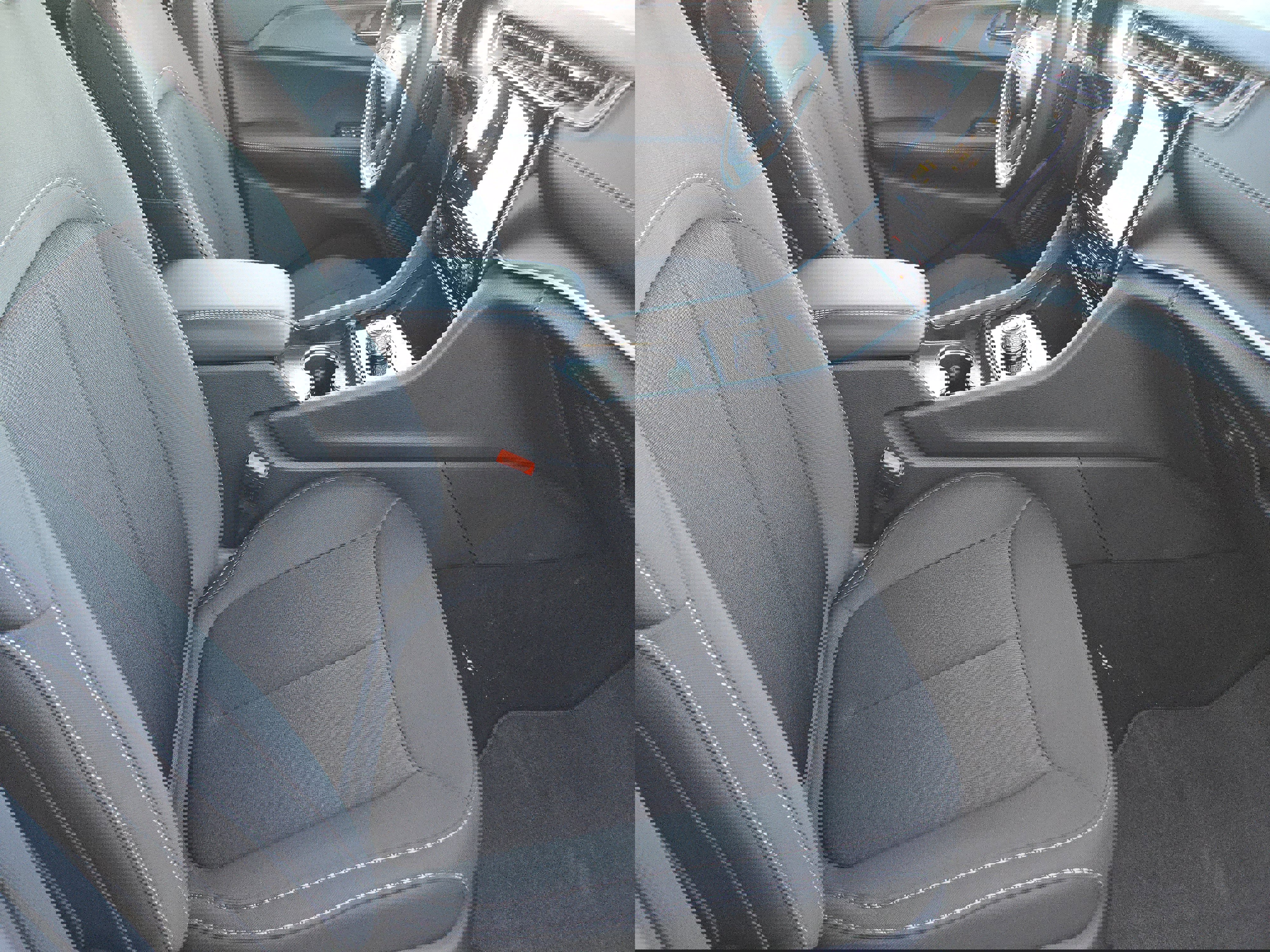 New 2025 Jeep Grand Cherokee 4WD image 11