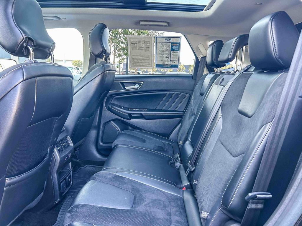 Used 2015 Ford Edge Sport w/ Equipment Group 401A FWD image 23