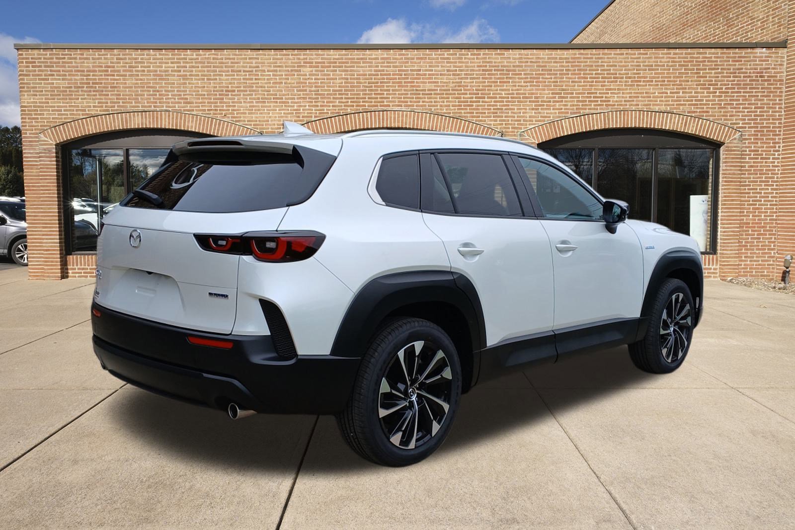 New 2025 MAZDA CX-50 2.5 Hybrid w/ Cargo Package image 3