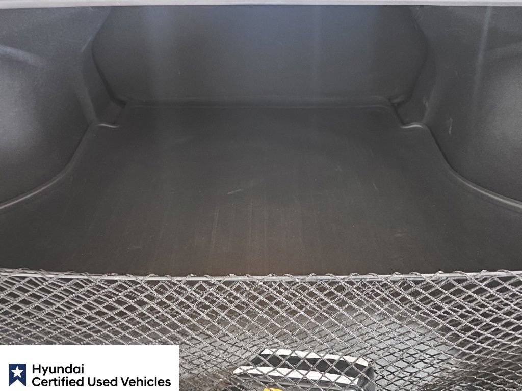 Certified 2025 Hyundai Elantra Sport FWD image 14