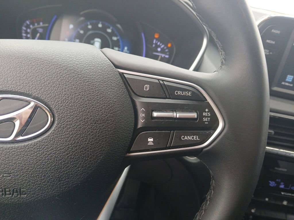 Used 2020 Hyundai Santa Fe SEL w/ Convenience Package image 23