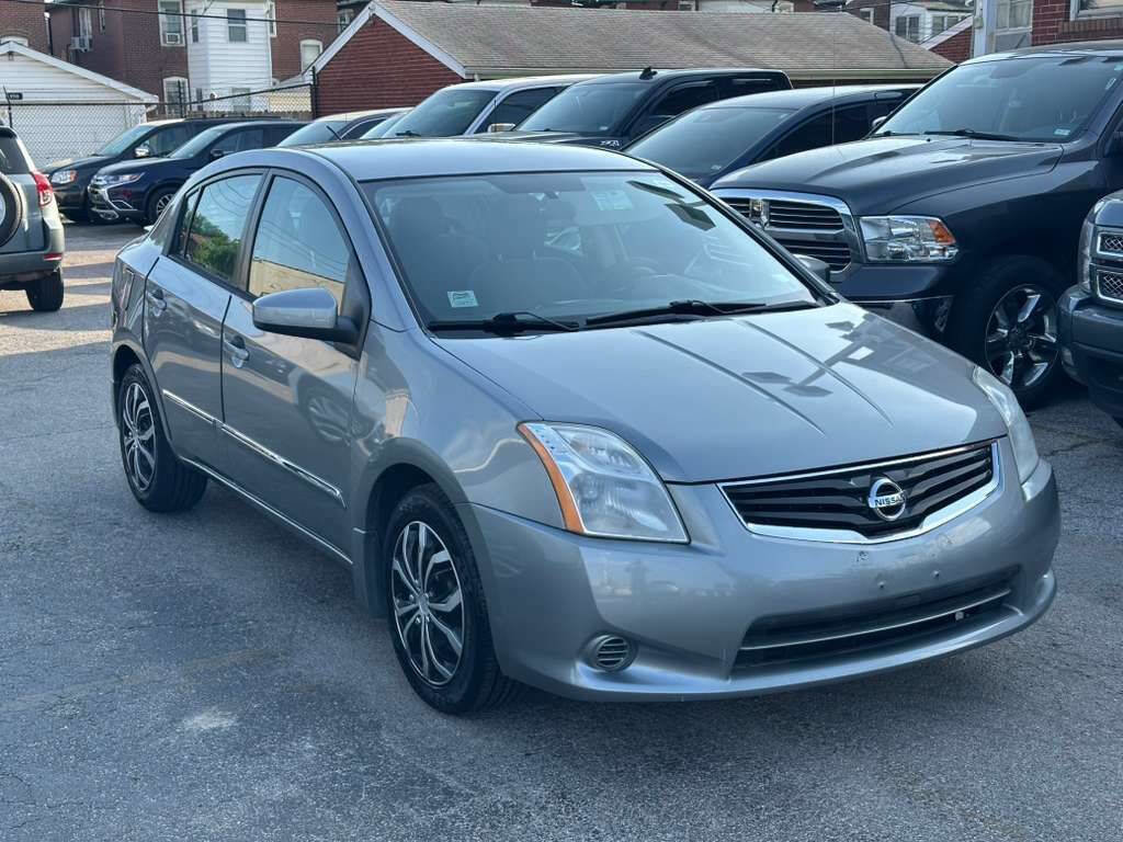 Used 2012 Nissan Sentra 2.0 S FWD image 1