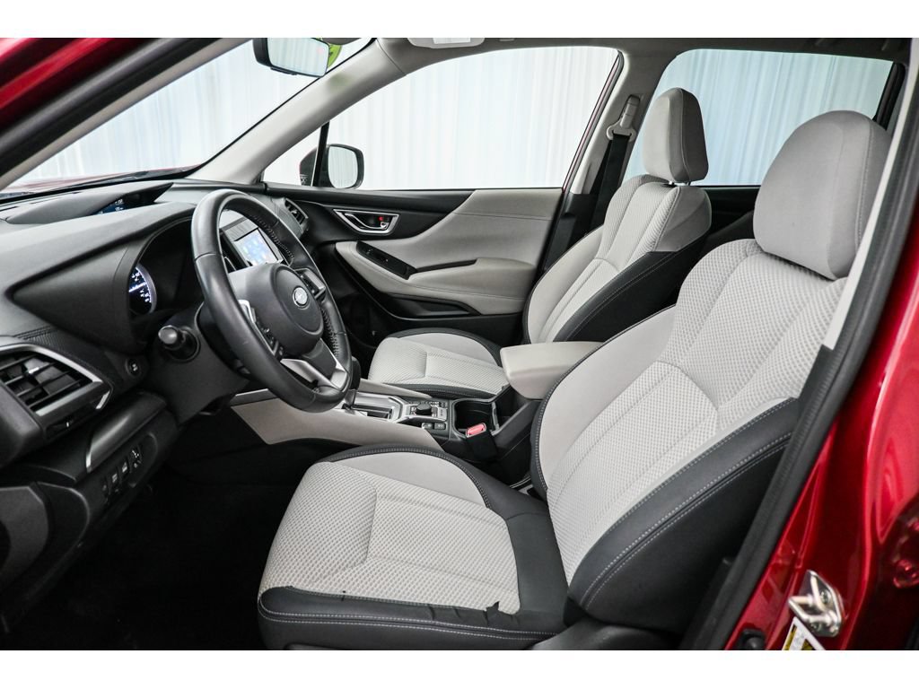 Used 2021 Subaru Forester Premium AWD/4WD image 33