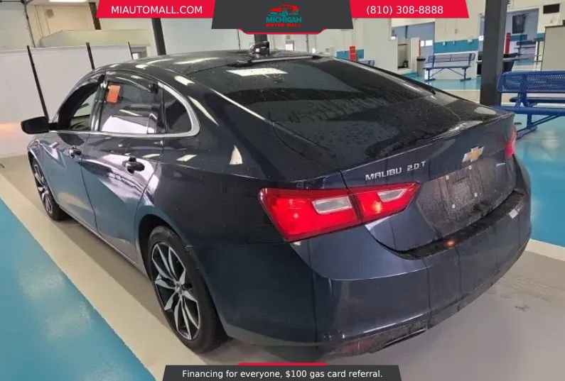 Used 2016 Chevrolet Malibu LT FWD image 2