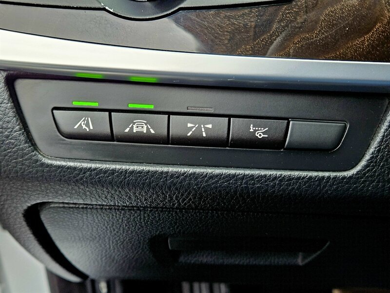 Used 2014 BMW 535d Sedan RWD image 33