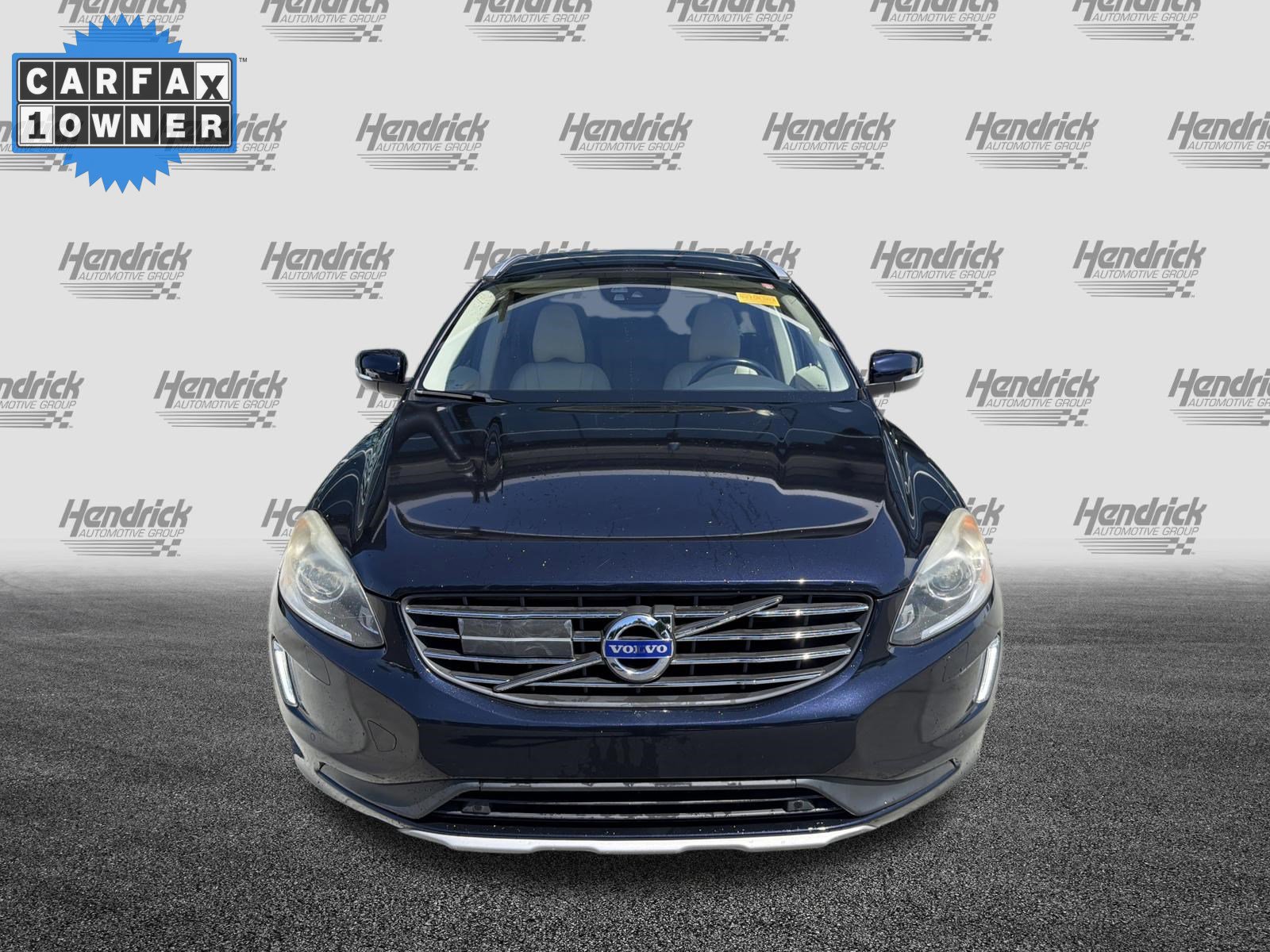 Used 2016 Volvo XC60 T5 Platinum w/ Climate Package FWD image 3