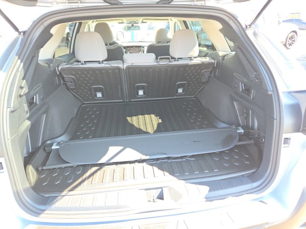 Certified 2025 Subaru Outback Premium image 21