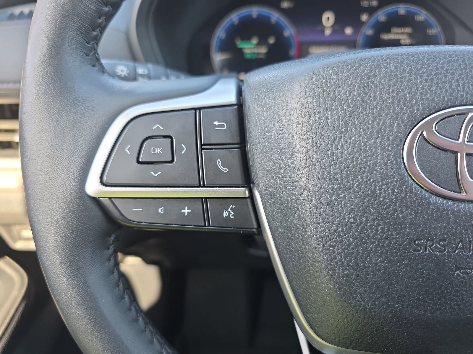 Used 2025 Toyota Grand Highlander AWD image 18