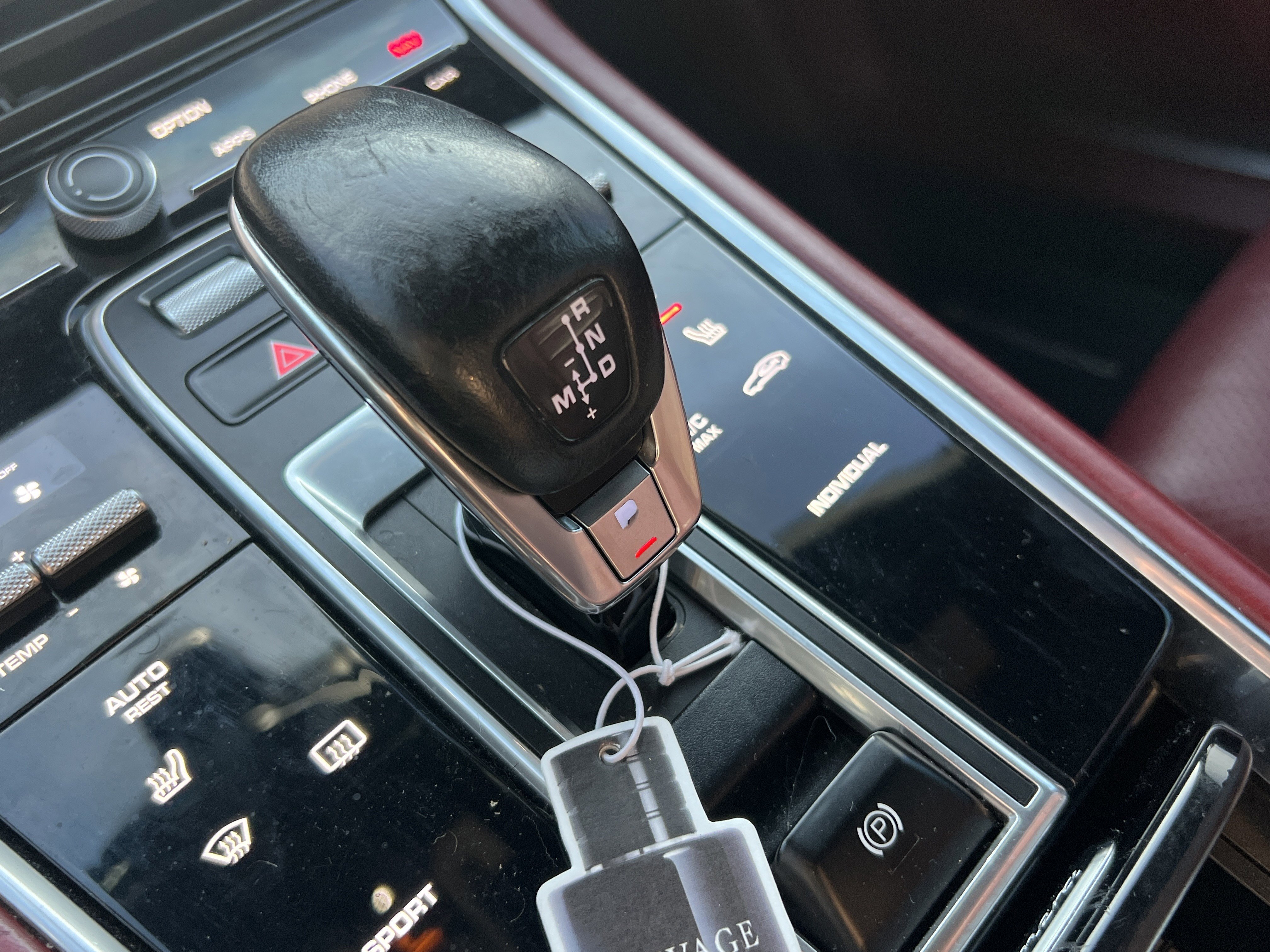 Used 2017 Porsche Panamera 4 image 26