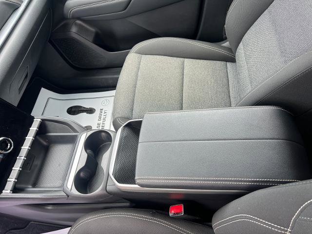 Used 2025 GMC Terrain Elevation AWD/4WD image 6