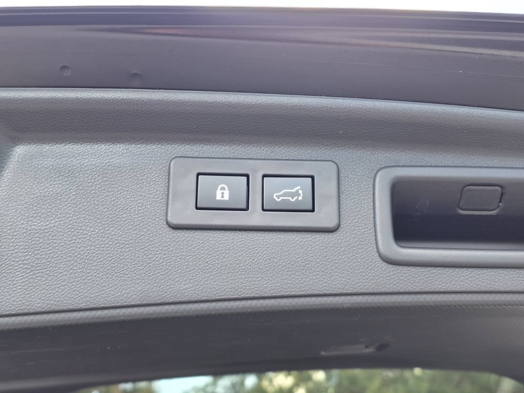 Used 2024 Subaru Forester Premium AWD/4WD image 10