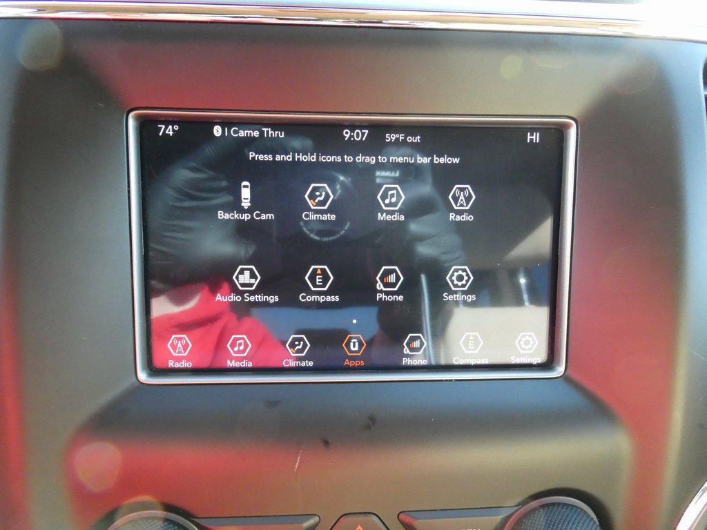 Used 2020 Jeep Grand Cherokee Laredo image 27