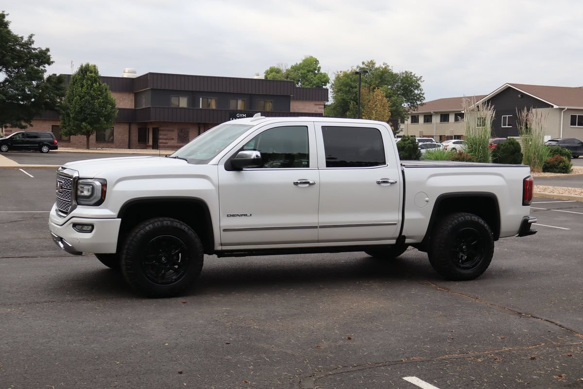 Used 2018 GMC Sierra 1500 Denali AWD/4WD image 11