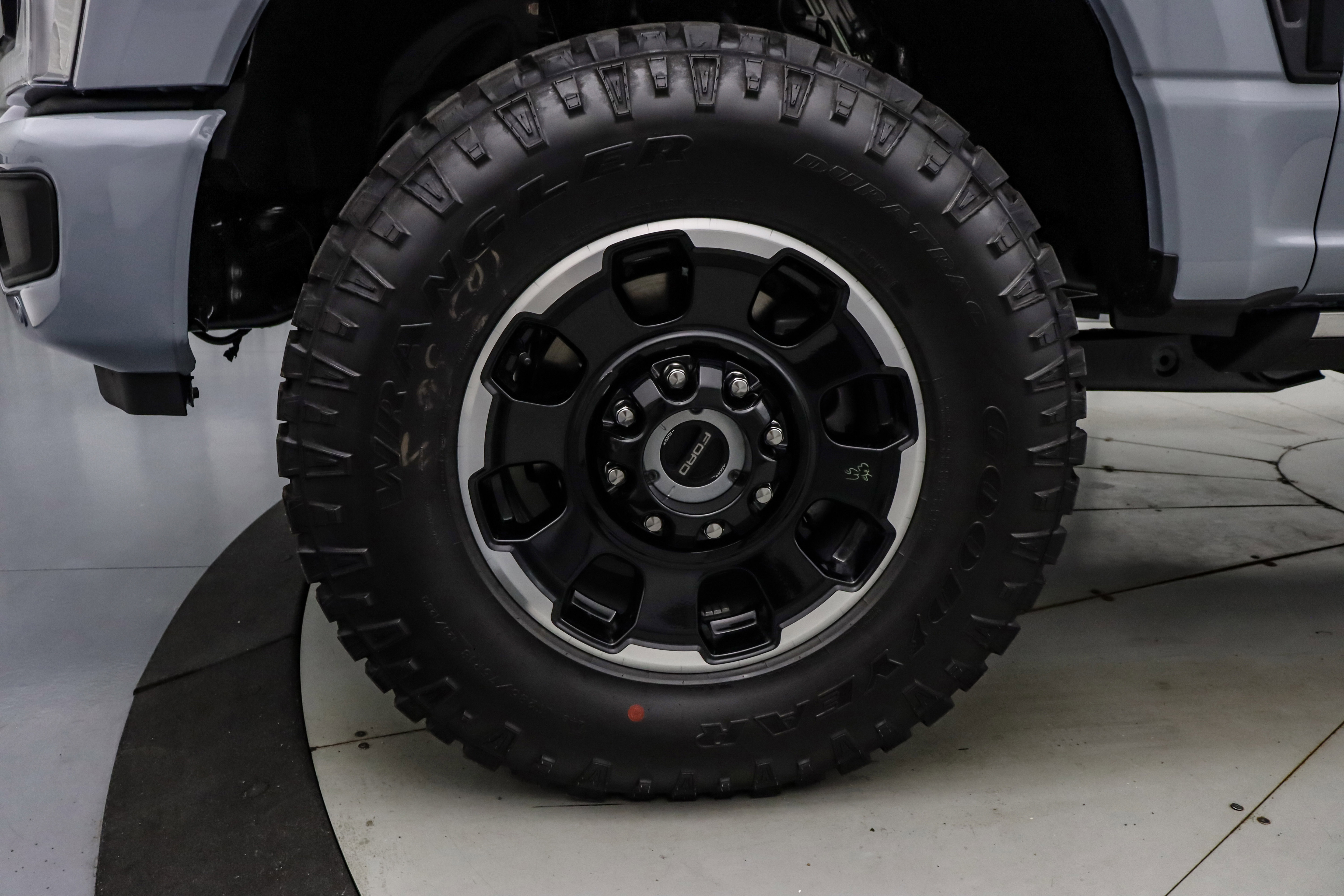 New 2026 Ford F250 Platinum w/ Tremor Off-Road Package image 11