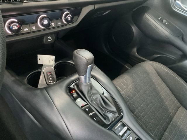 Certified 2023 Honda HR-V LX image 12