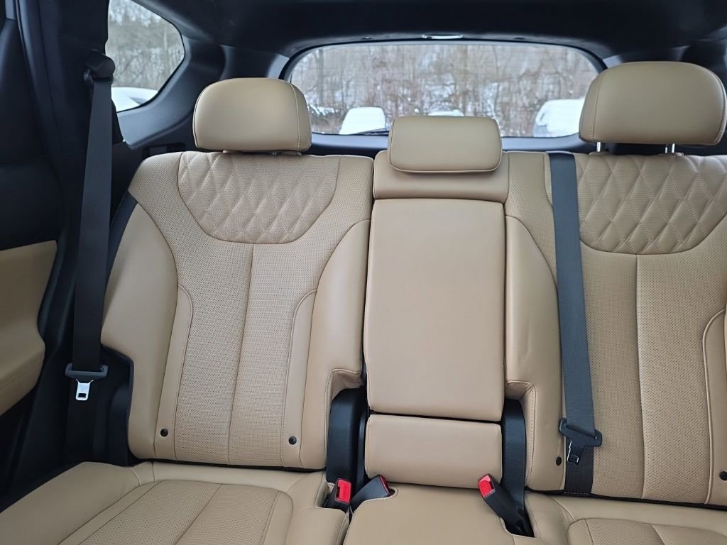 Used 2023 Hyundai Santa Fe Calligraphy image 19