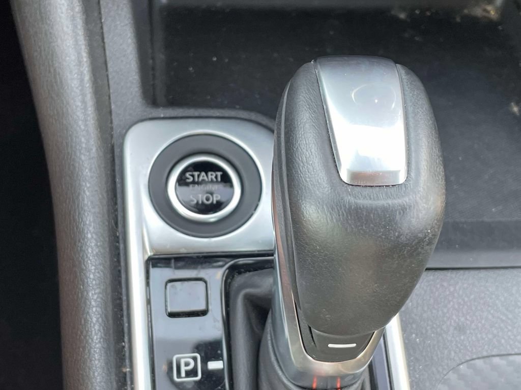 Used 2024 Nissan Sentra SR FWD image 28