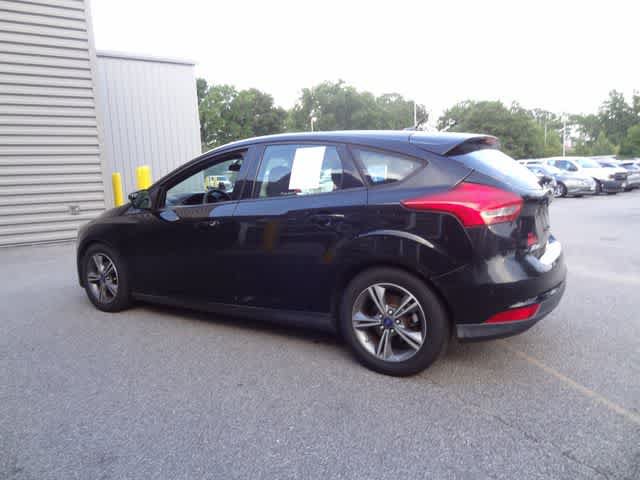 Used 2016 Ford Focus SE FWD image 4