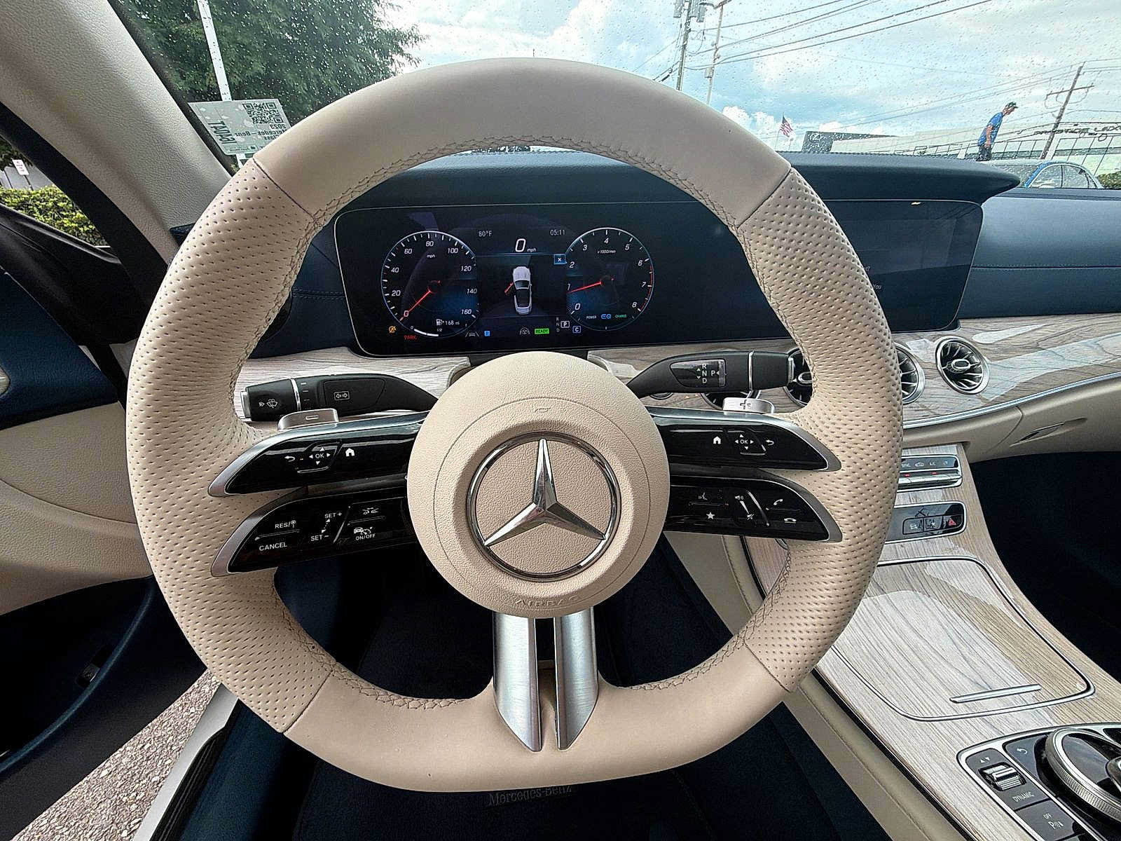 Used 2023 Mercedes-Benz E 450 4MATIC Cabriolet image 23