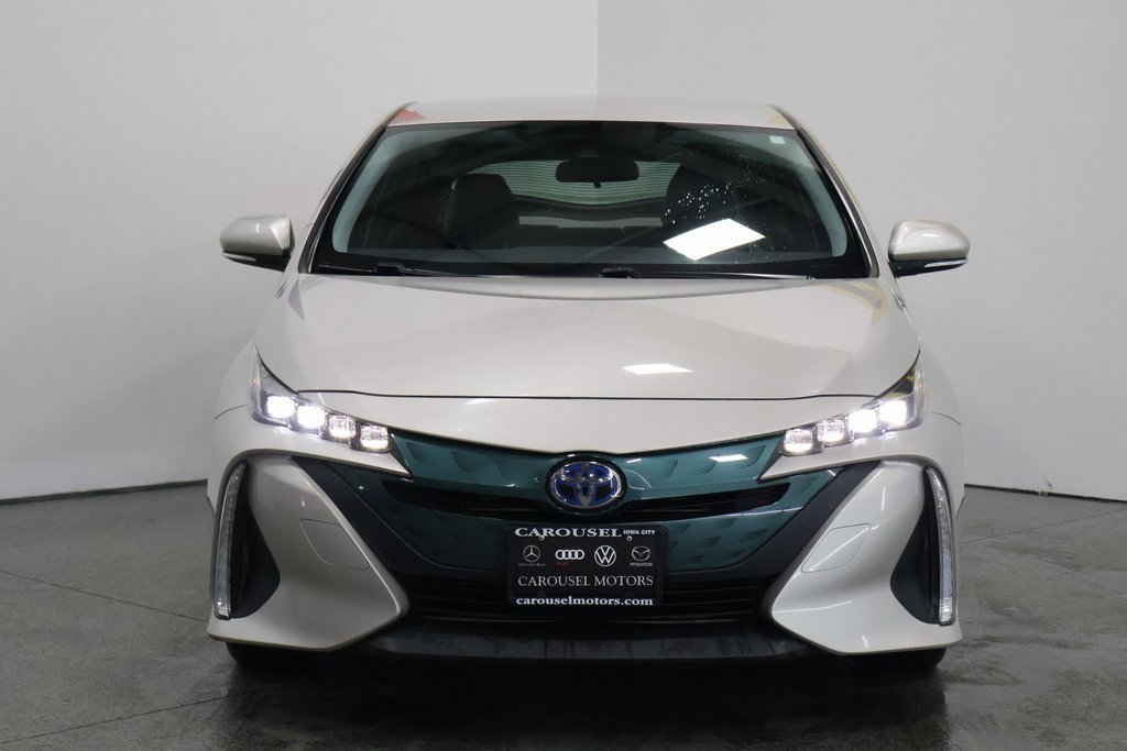 Used 2018 Toyota Prius Prime Premium image 7
