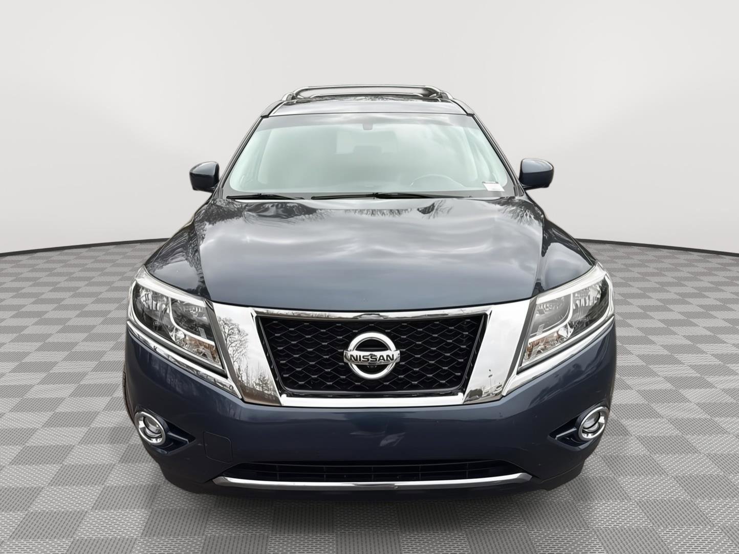 Used 2016 Nissan Pathfinder Platinum video 2