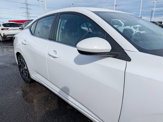 Used 2025 Nissan Sentra SV image 11