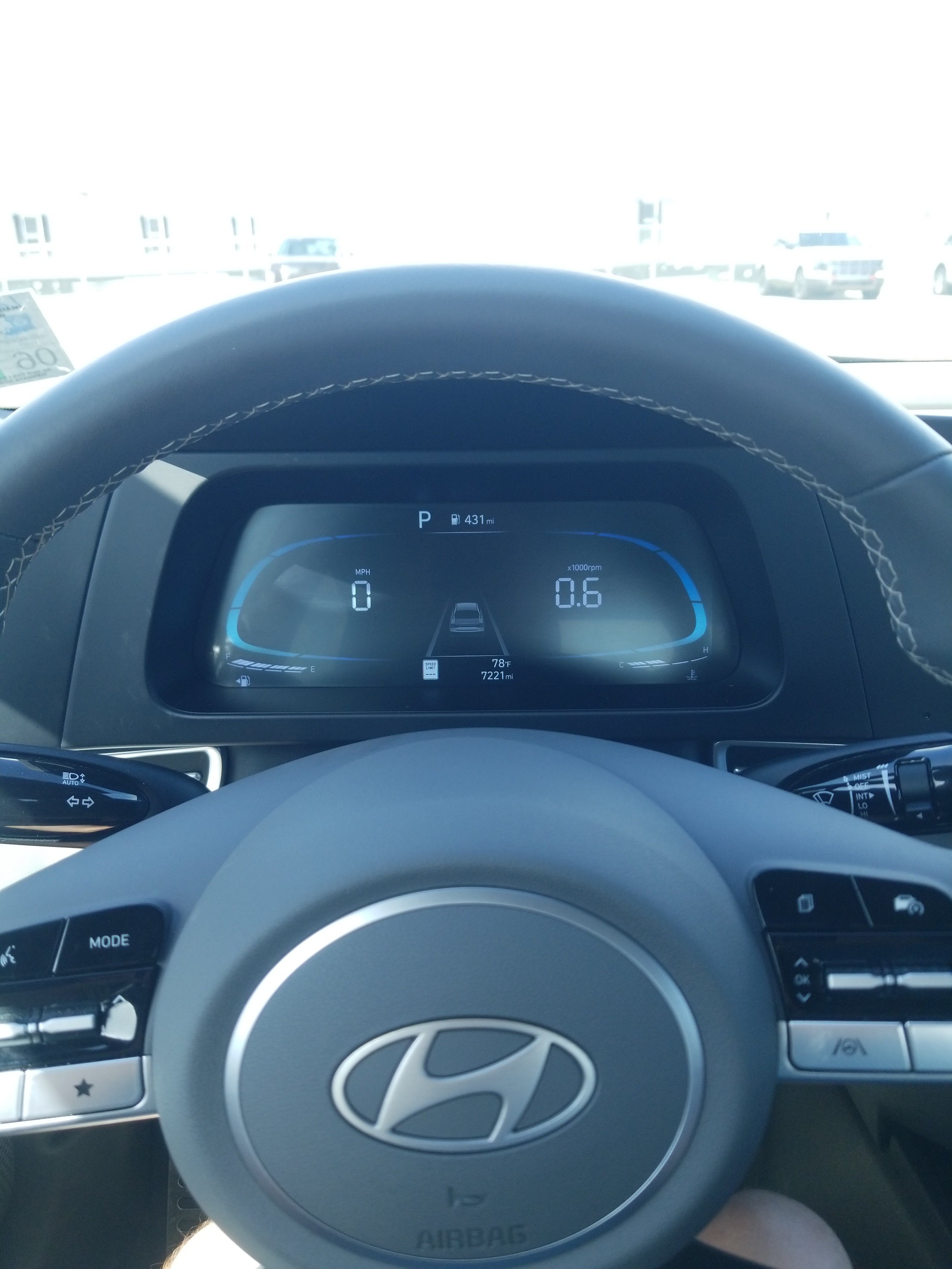 Used 2025 Hyundai Elantra Sport FWD image 24