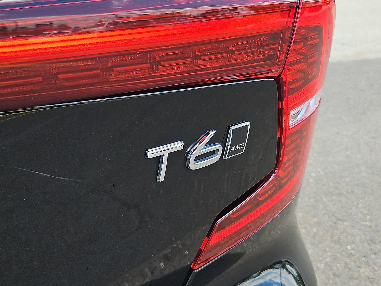 Used 2020 Volvo S60 T6 Momentum AWD/4WD image 31