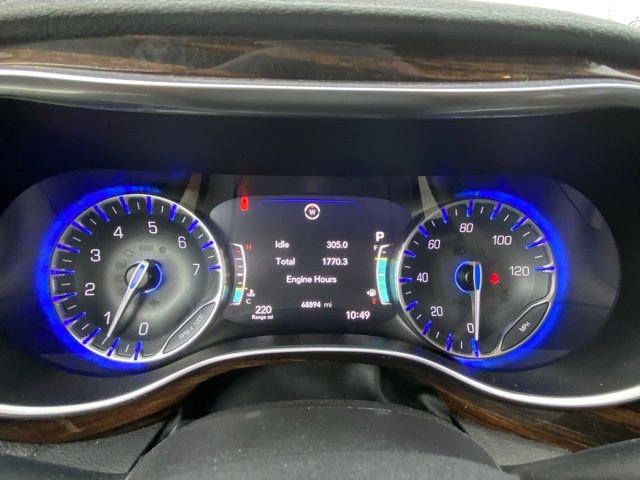 Used 2023 Chrysler Pacifica Limited image 19