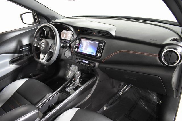 Certified 2021 Nissan Kicks SR w/ SR Premium Package image 36