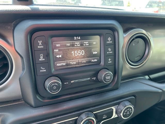 Used 2020 Jeep Gladiator Sport w/ Trailer Tow Package image 25