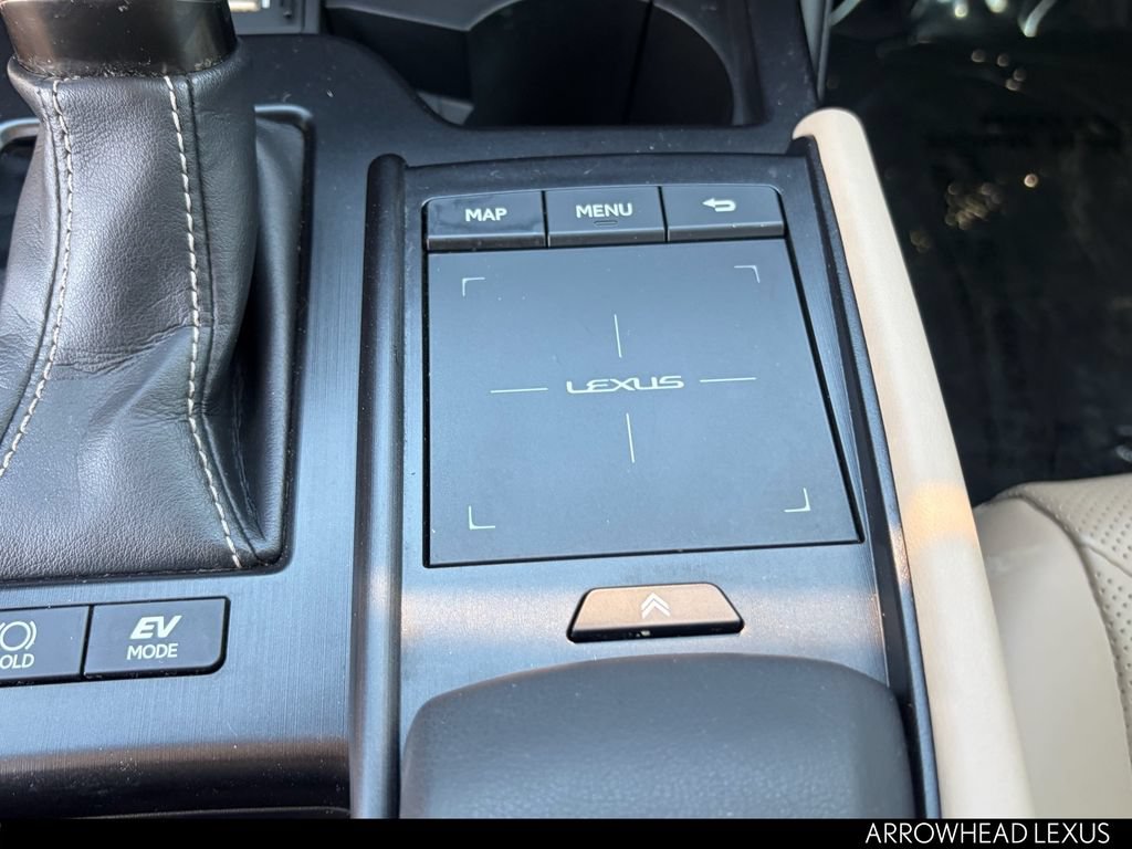 Used 2019 Lexus ES 300h w/ Accessory Package 2 FWD image 28