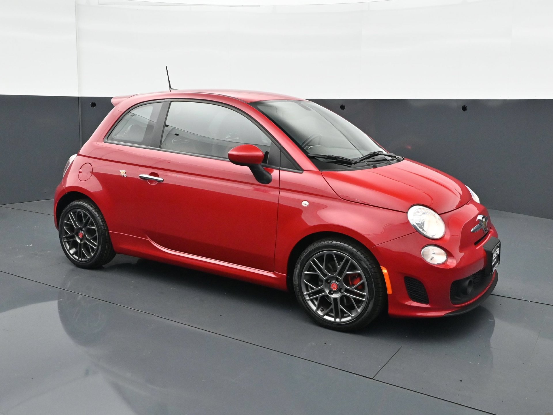 Used 2019 FIAT 500 Abarth FWD image 9