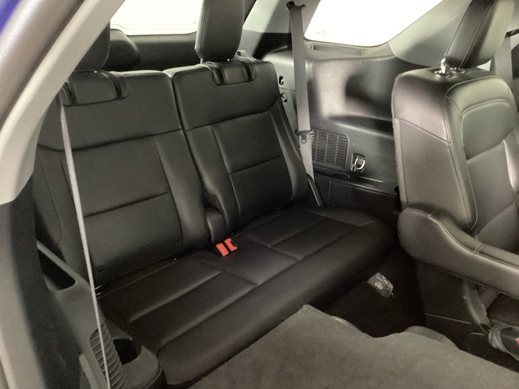 Used 2022 Ford Explorer XLT w/ Equipment Group 202A image 13