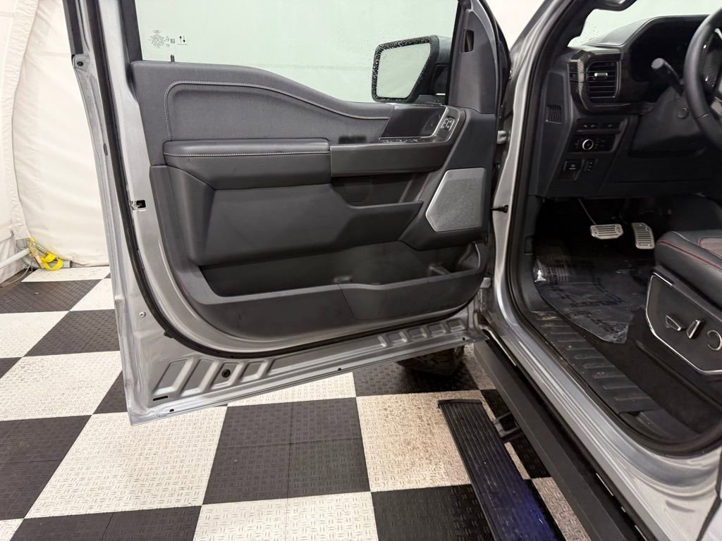 New 2024 Ford F150 Lariat w/ Equipment Group 502A High image 22