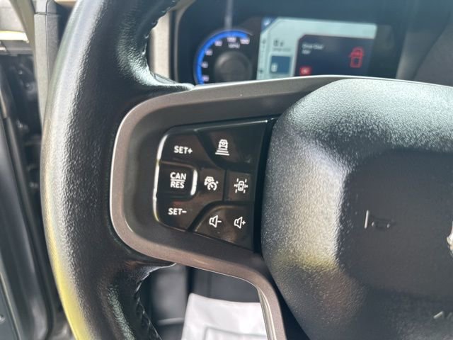 Used 2024 Ford Bronco Wildtrak image 16