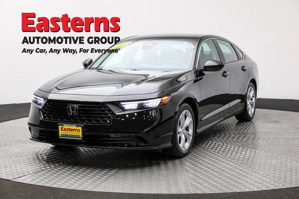 Used 2025 Honda Accord LX image 1