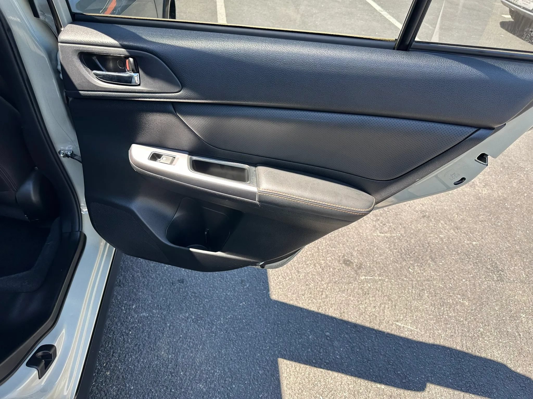 Used 2016 Subaru Crosstrek 2.0i Limited AWD/4WD image 17