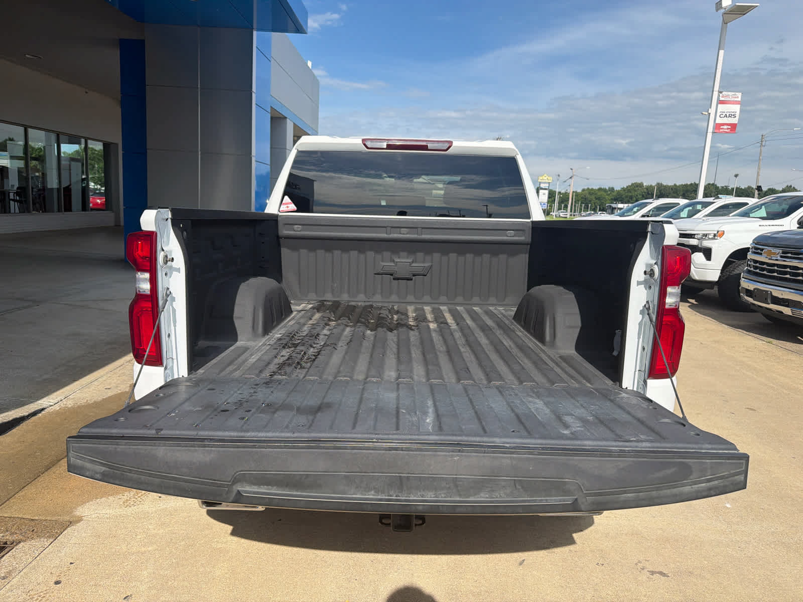 Used 2024 Chevrolet Silverado 1500 LT Trail Boss w/ Protection Package AWD/4WD image 27
