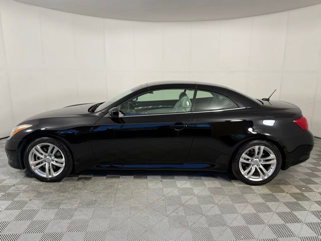 Used 2009 INFINITI G37 Convertible w/ Premium Pkg RWD image 3