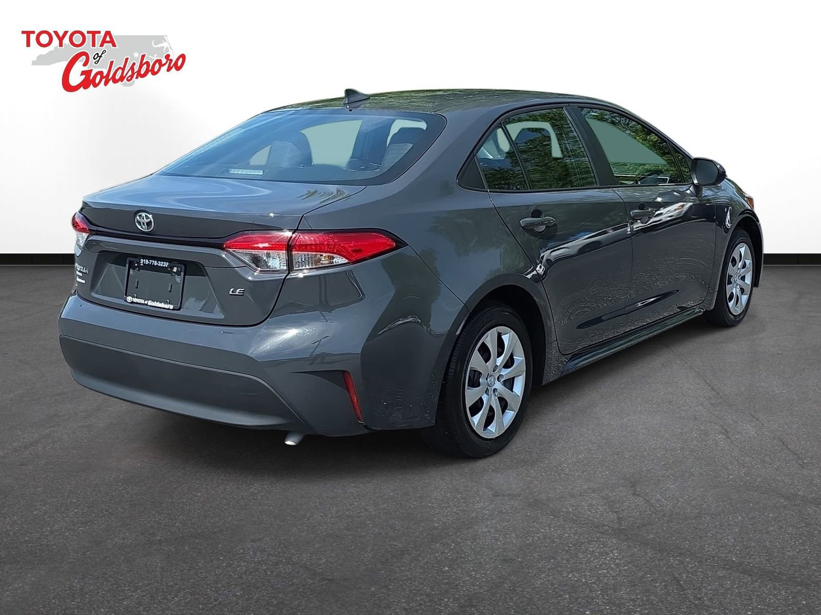 Used 2026 Toyota Corolla LE image 5
