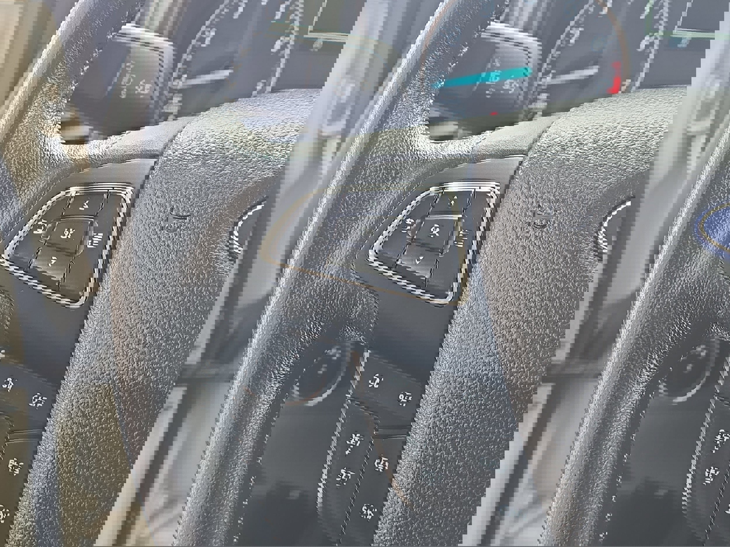 Used 2019 Ford EcoSport SES w/ SES Black Appearance Package image 18