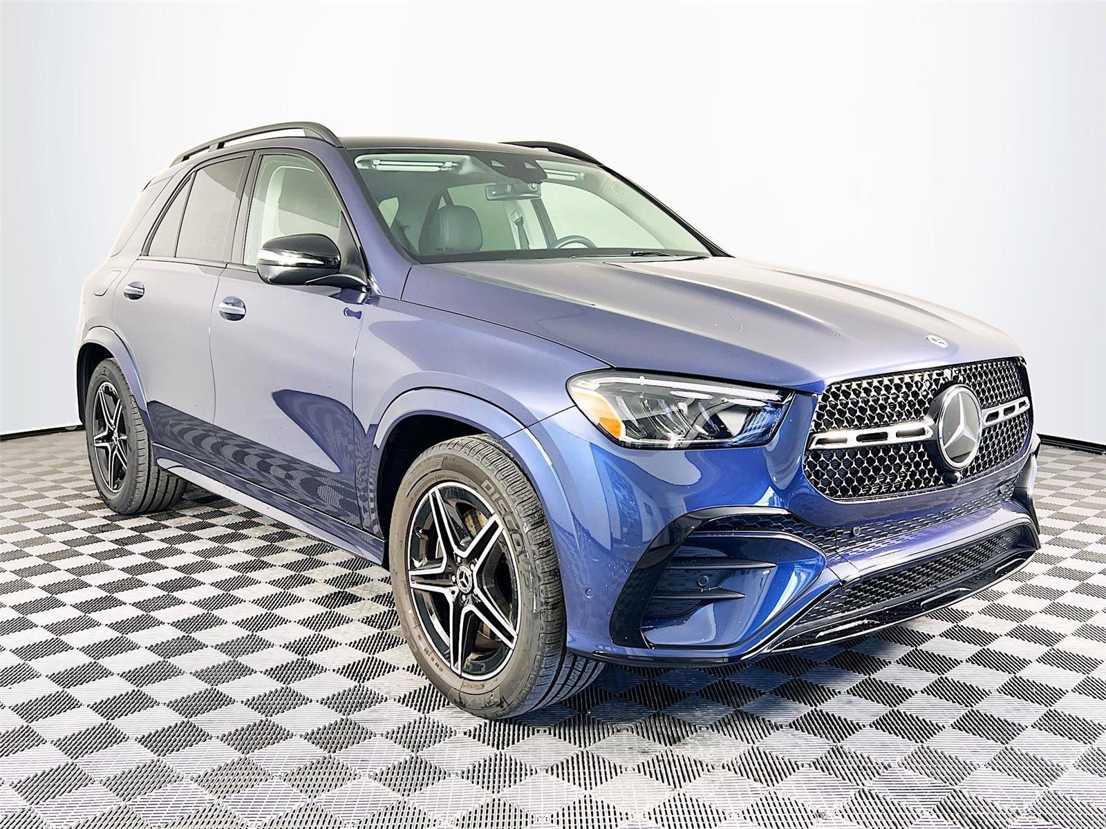New 2025 Mercedes-Benz GLE 350 4MATIC image 8