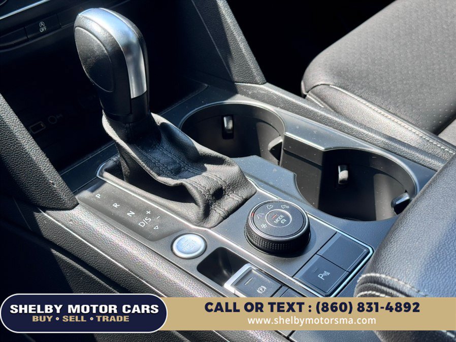 Used 2020 Volkswagen Atlas Cross Sport SE AWD/4WD image 12